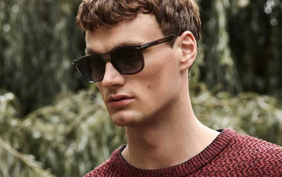 เคล็ดลับสำหรับผู้ชาย เลือกแว่นตาอย่างไร ให้มั่นใจในสไตล์ที่เป็นคุณ